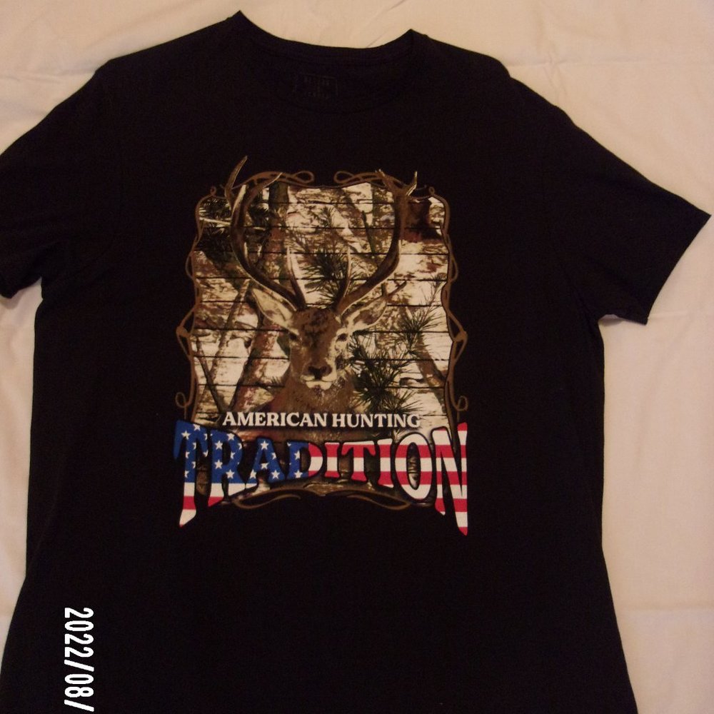AMERICAN HUNTING TRADITION T-SHIRT, NEW